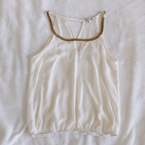 White tank from Charlotte Russe - Picture 1 of 2